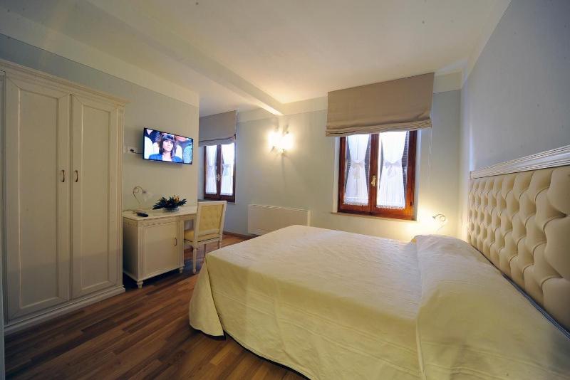 Hotel Volterra In - Oda