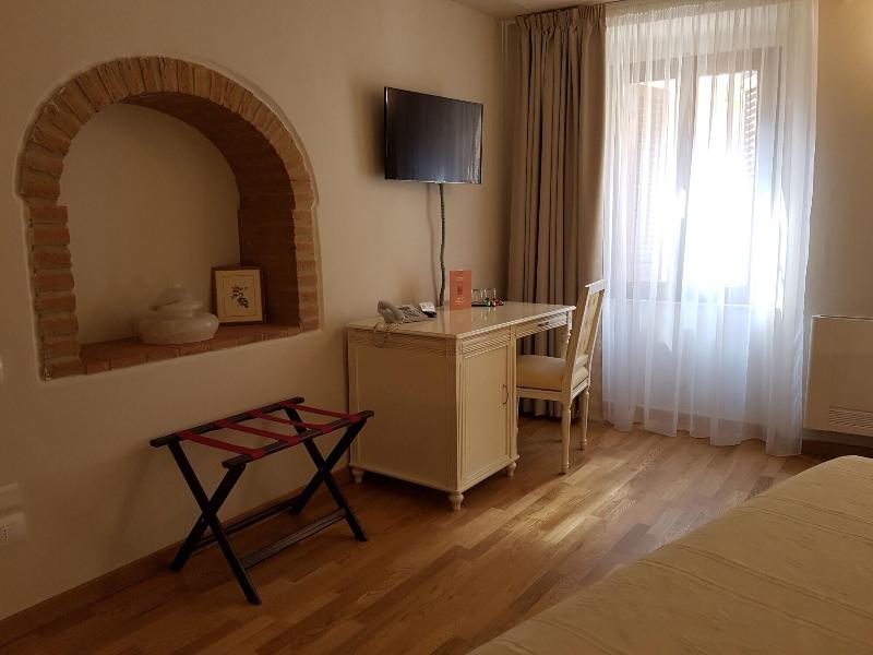 Hotel Volterra In - Oda