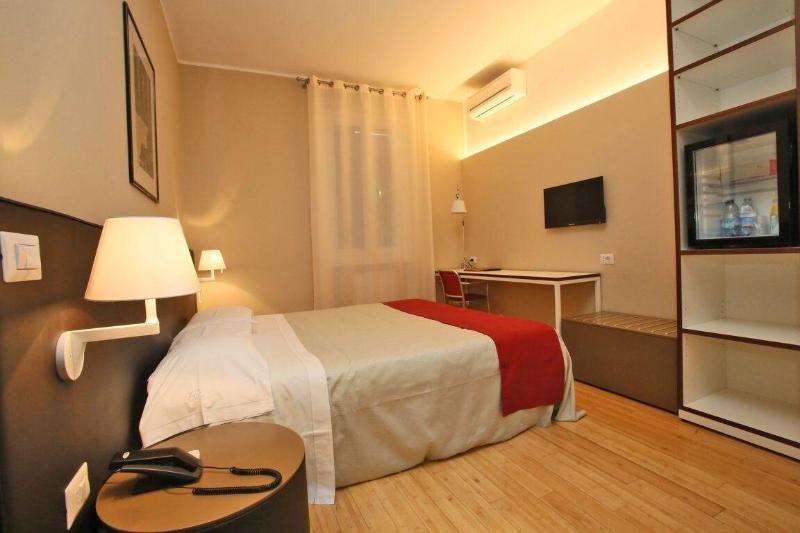 Mini Hotel Le Ville - Genel
