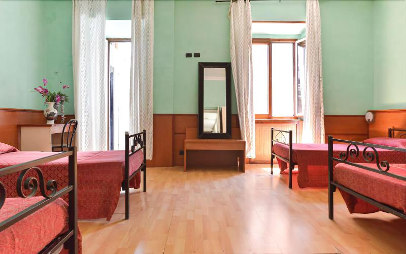 Hostel Beauty - Genel