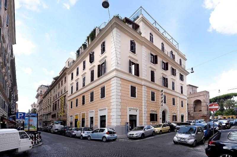 Hotel Golden - Genel