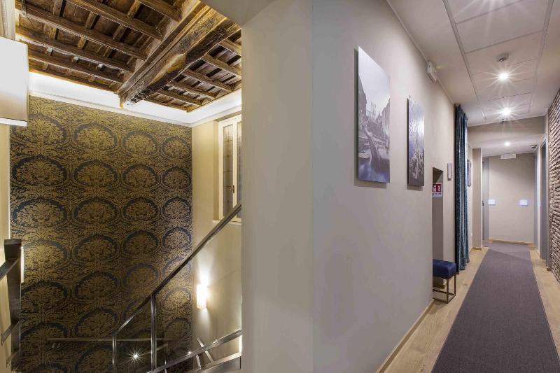 Giuturna Boutique Hotel - Lobi
