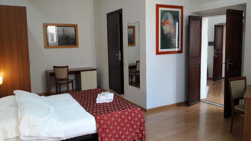 Hotel Mimosa - Oda