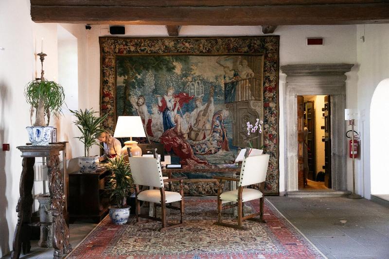 La Posta Vecchia Hotel - Lobi