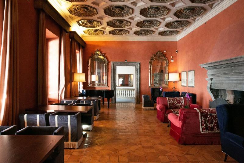 La Posta Vecchia Hotel - Lobi