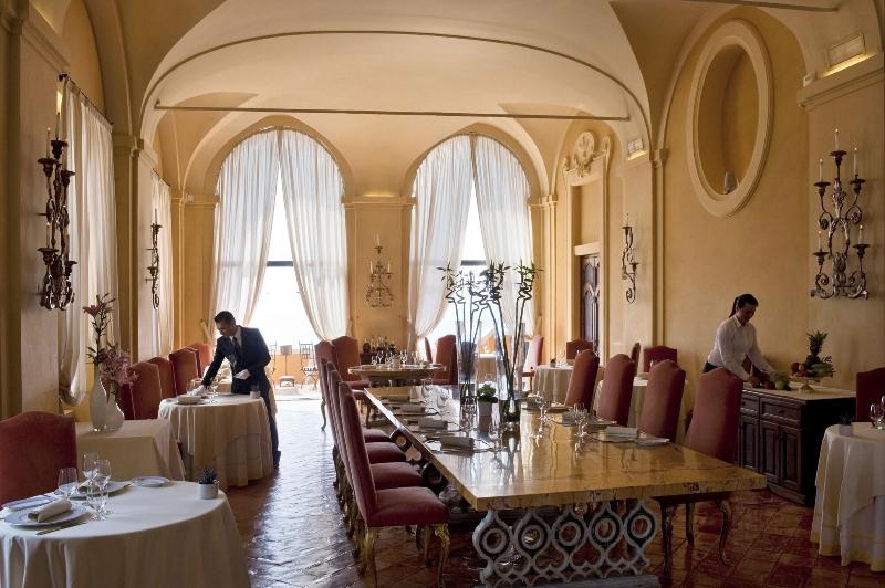 La Posta Vecchia Hotel - Restoran