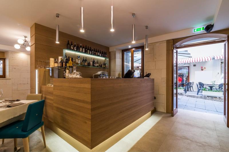 L'Ambasciata Hotel de Charme - Restoran