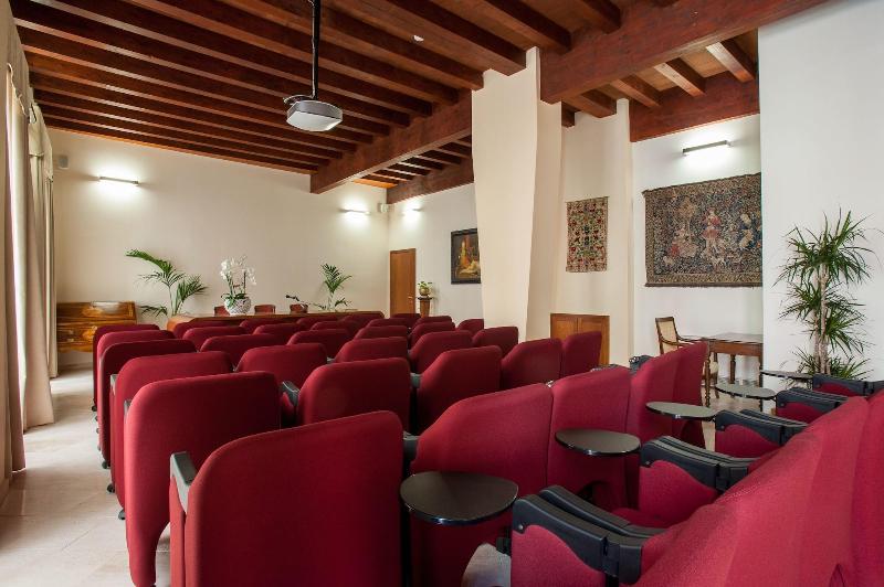 Hotel Flora - Toplantı