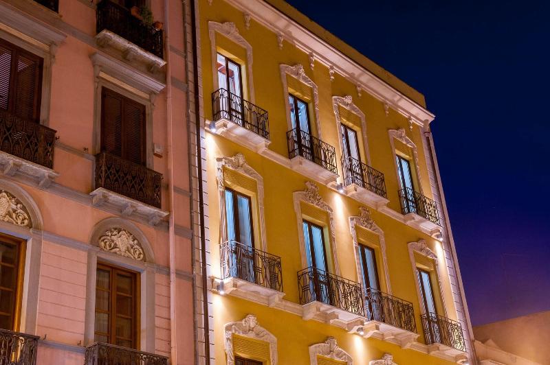 Hotel Flora - Genel