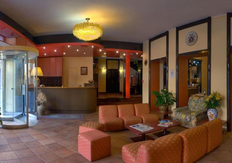 Hotel Giardinetto - Lobi