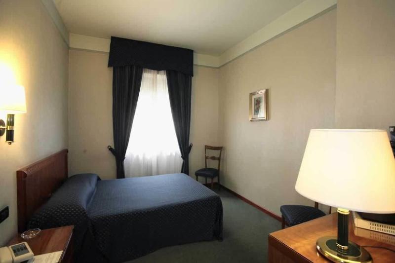 Hotel De Paris - Oda