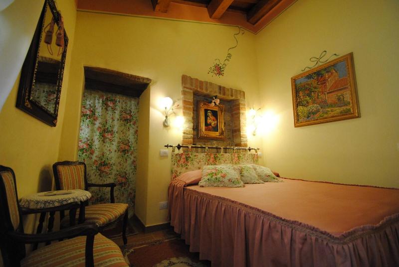 Albergo Torre Sangiovanni - Oda