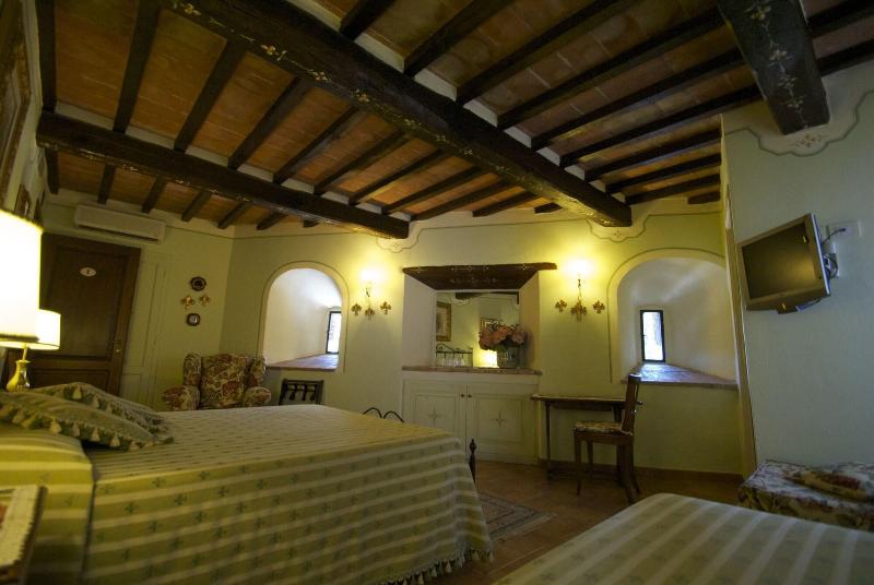 Albergo Torre Sangiovanni - Oda