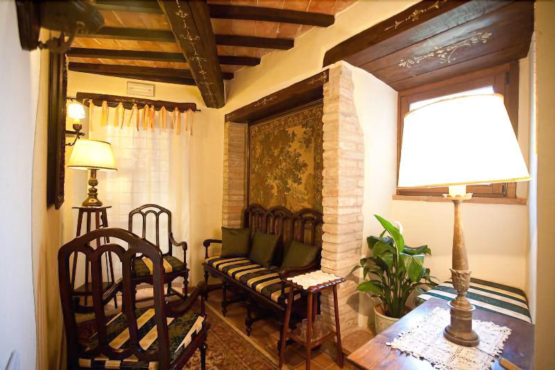 Albergo Torre Sangiovanni - Oda