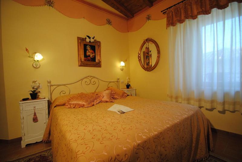 Albergo Torre Sangiovanni - Oda