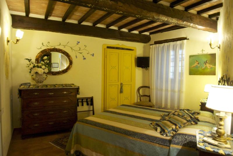 Albergo Torre Sangiovanni - Oda