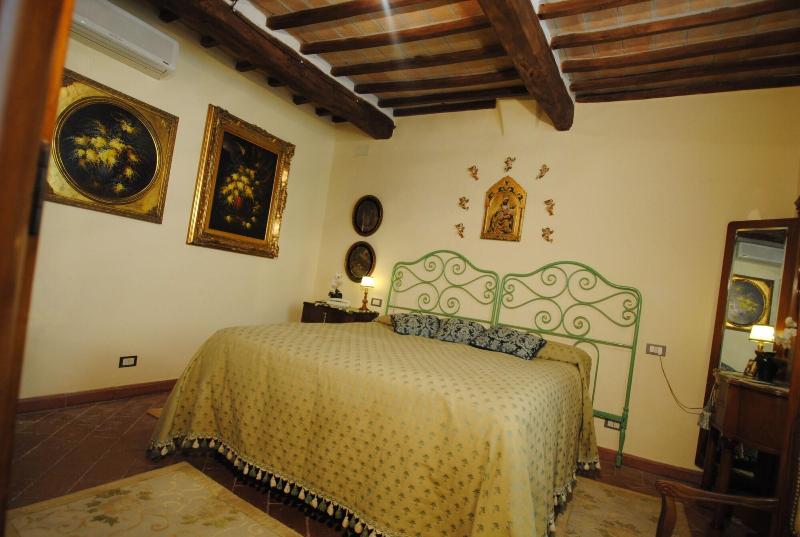 Albergo Torre Sangiovanni - Oda