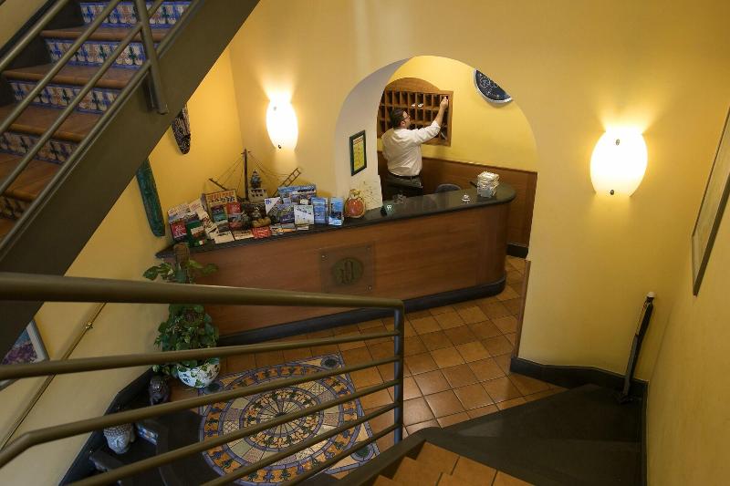 Hotel Potenza - Lobi