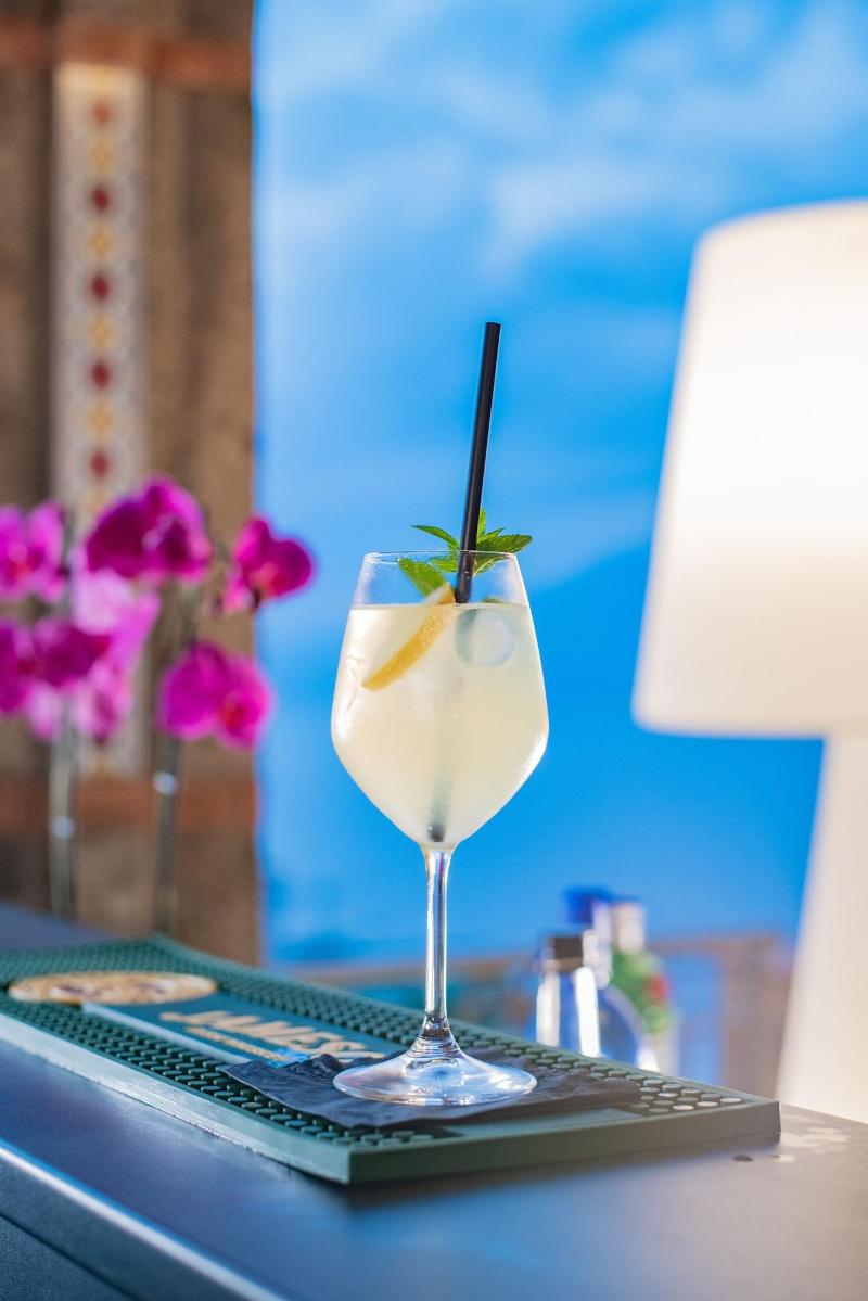 Hotel Aequa - Bar