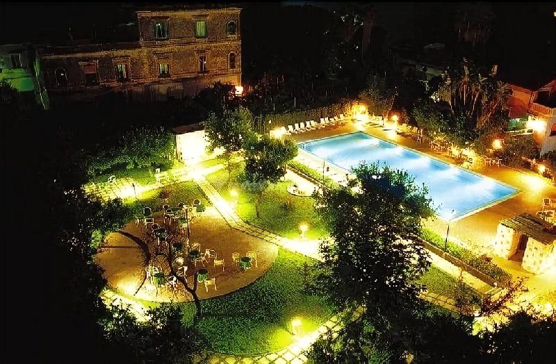 Hotel Aequa - Genel