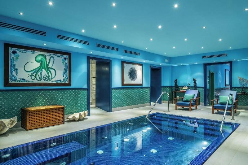Capo La Gala Hotel & Wellness - Havuz