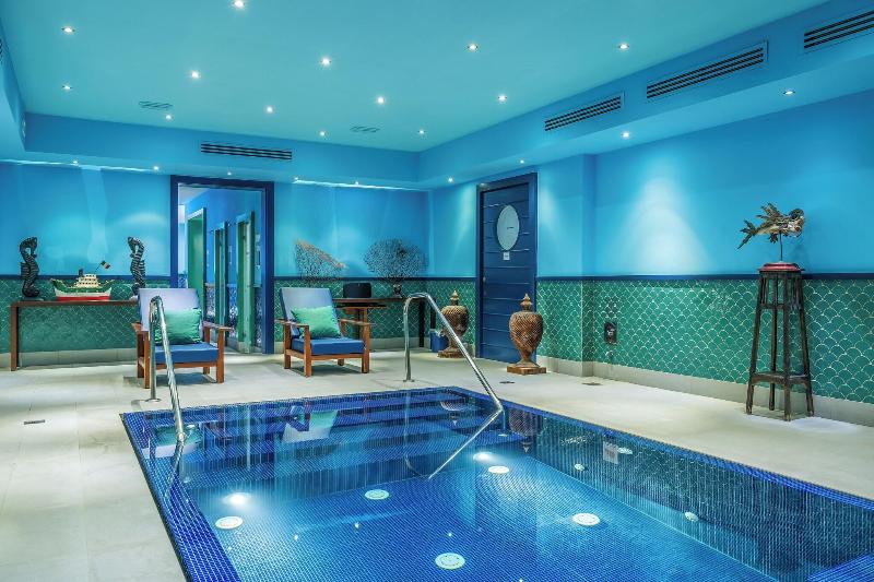 Capo La Gala Hotel & Wellness - Havuz
