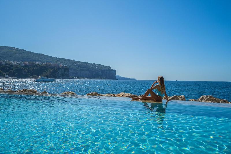 Capo La Gala Hotel & Wellness - Havuz