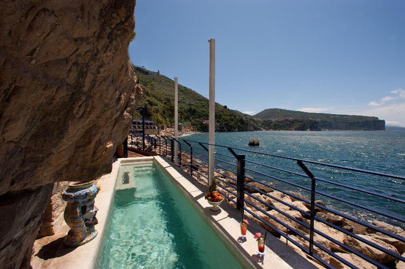 Capo La Gala Hotel & Wellness - Havuz