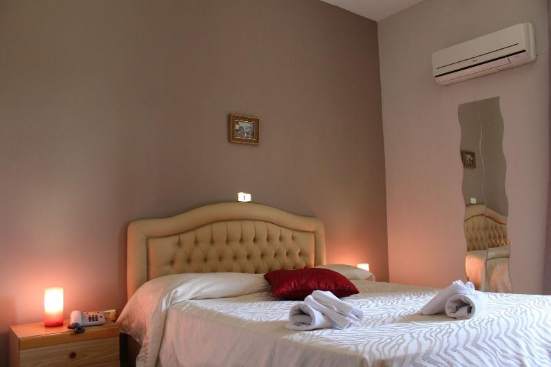 Hotel Santuario Pompei - Oda