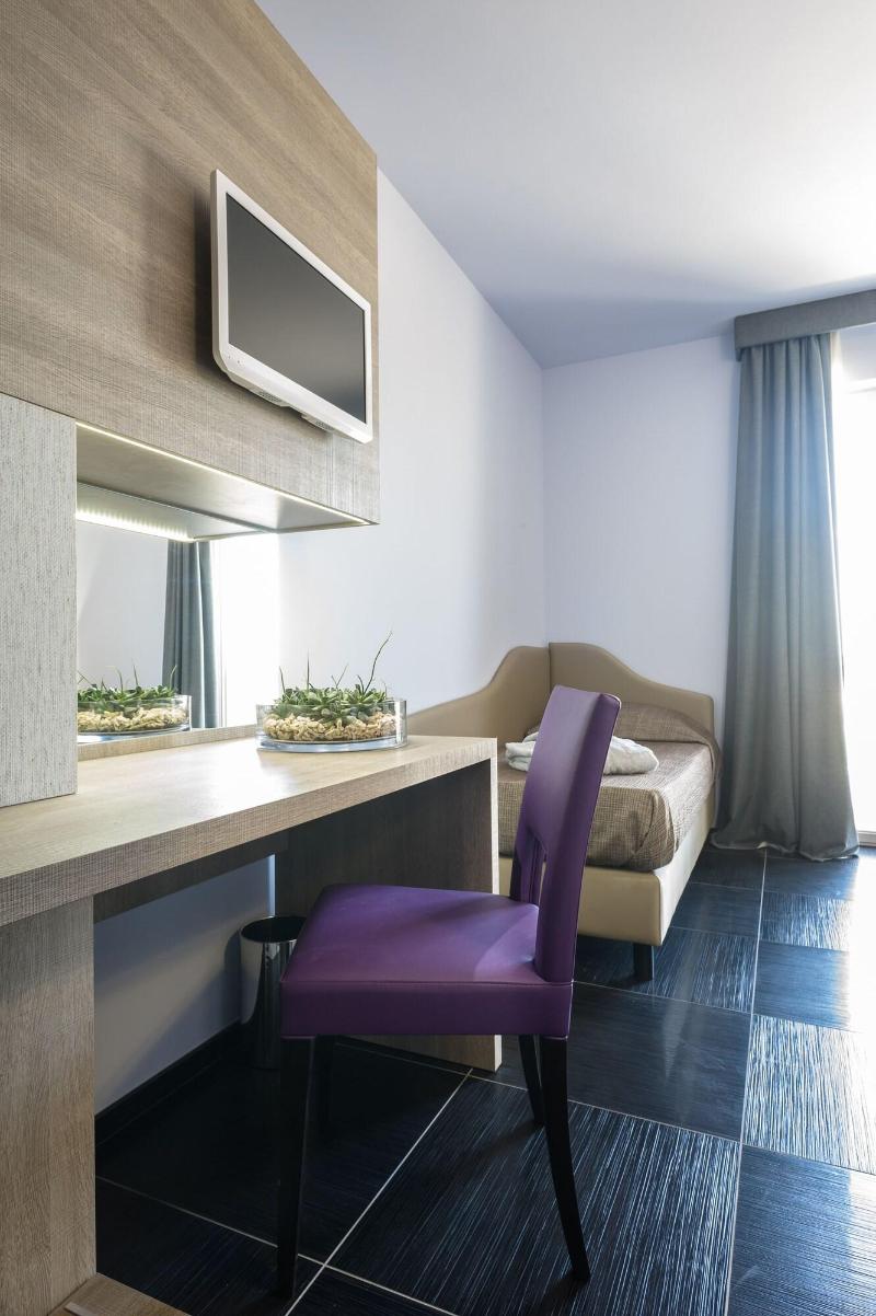 Le Dune Suite Hotel - Oda