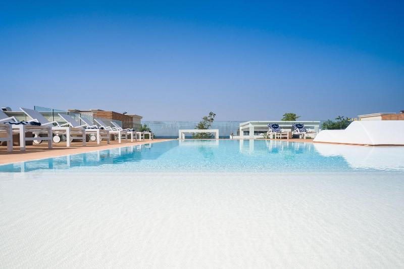 Le Dune Suite Hotel - Havuz