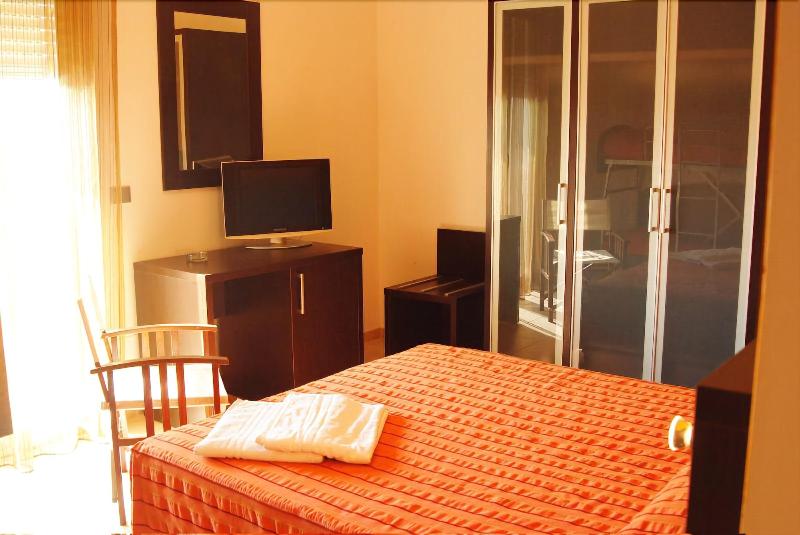 Hotel Club Ravezzo - Oda