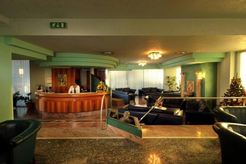 Hotel Amiternum - Lobi