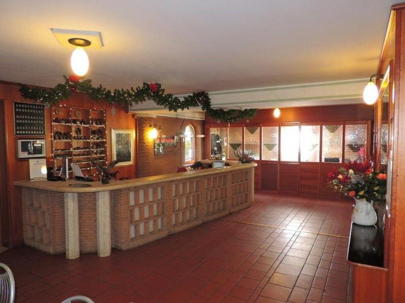 LH Albergo il Picchio - Lobi