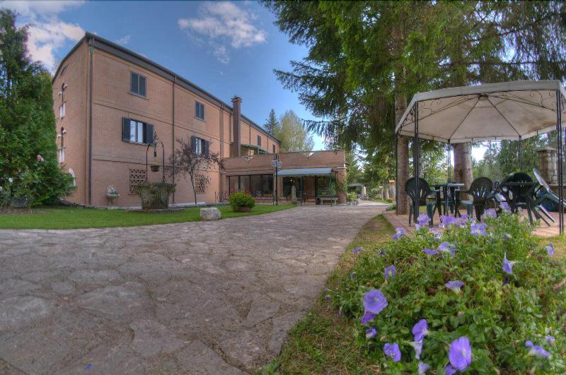 LH Albergo il Picchio - Genel