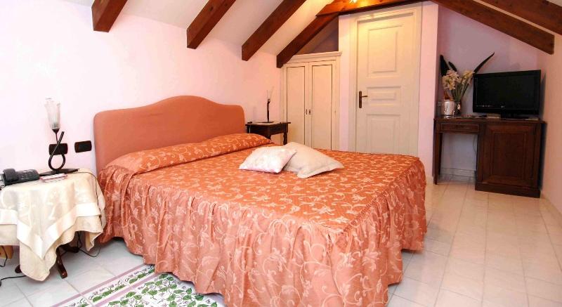Hotel Villa Annalara - Oda