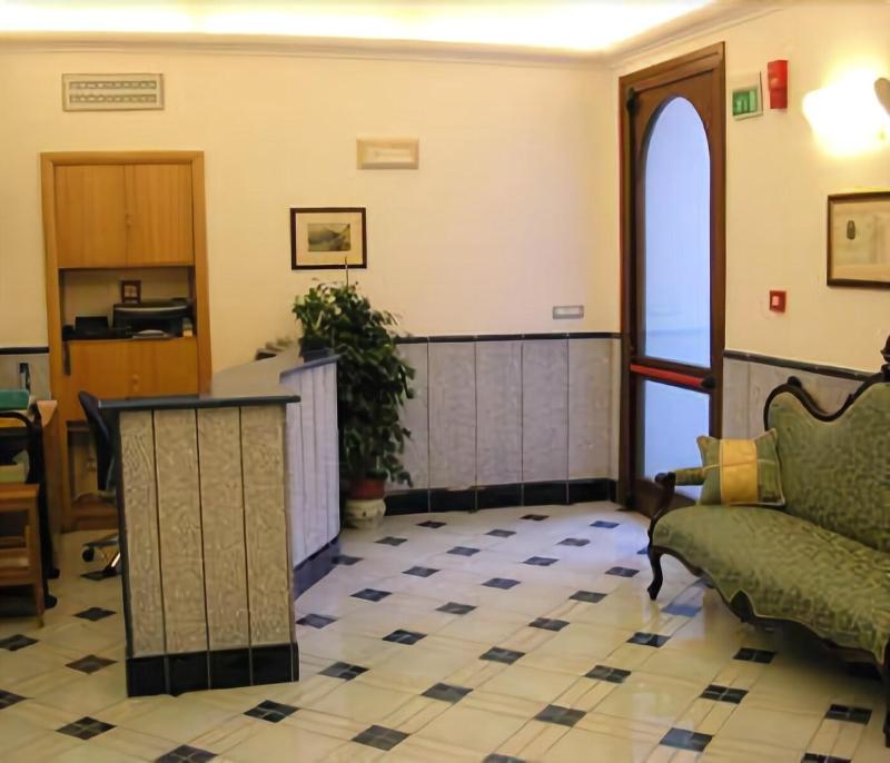 Hotel Floridiana - Lobi