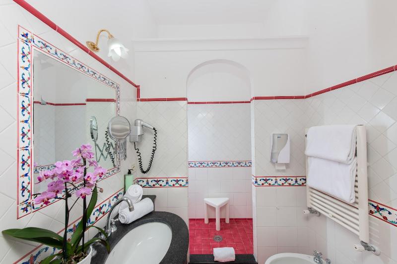Hotel Reginella Positano - Oda