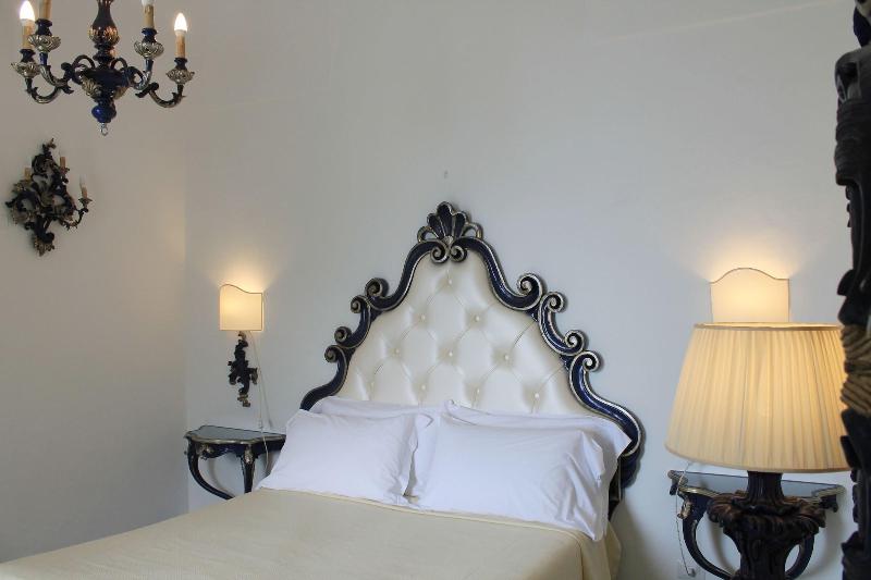 Hotel Reginella Positano - Oda