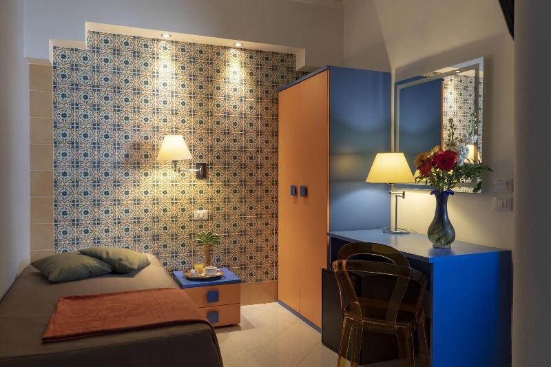 Hotel Riva Del Sole - Oda