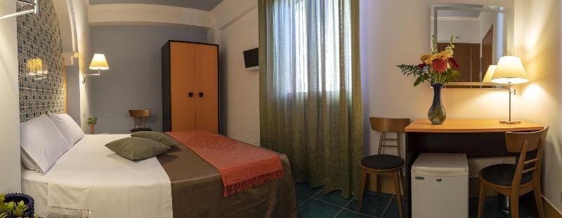 Hotel Riva Del Sole - Oda