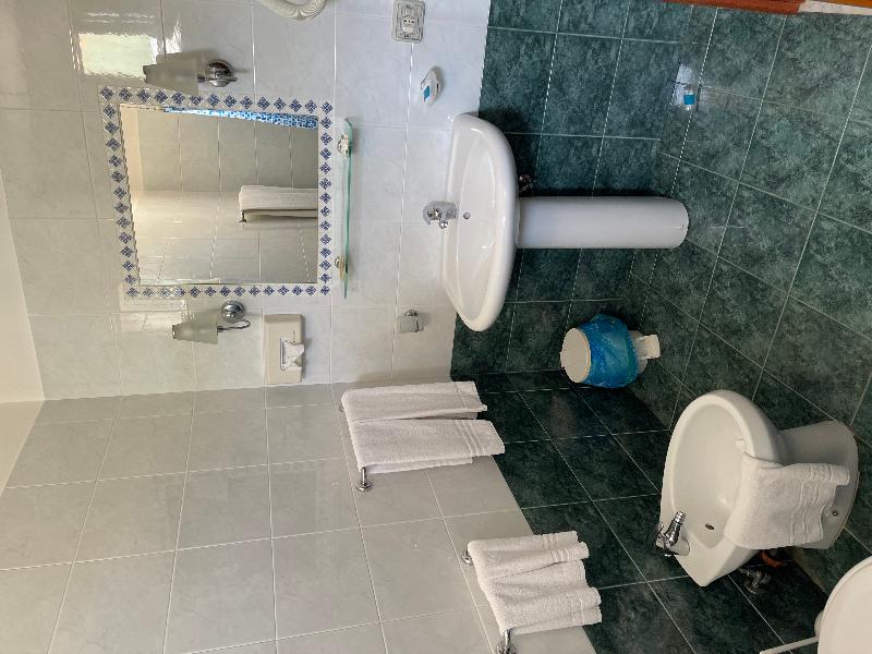 Hotel Miramare Garzia - Oda