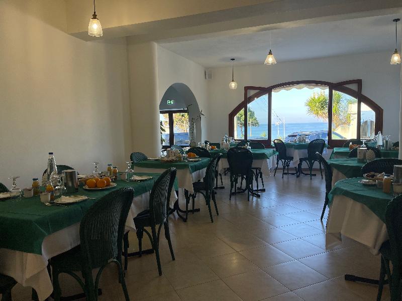 Hotel Miramare Garzia - Restoran