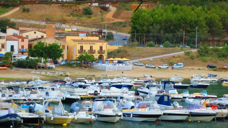 Hotel Cala Marina - Aktivite