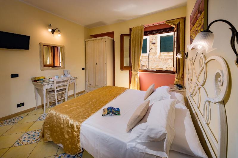 Hotel Cala Marina - Oda