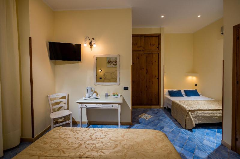 Hotel Cala Marina - Oda