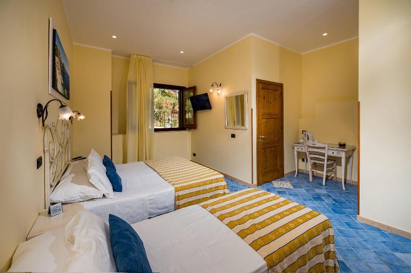 Hotel Cala Marina - Oda