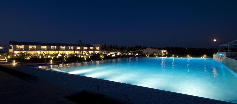 Wellness & Spa Hotel Principe di Fitalia - Havuz