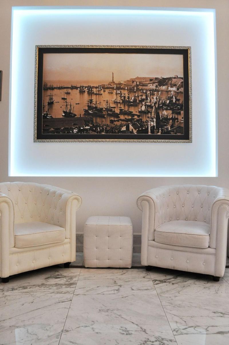 Hotel Twenty Nine - Lobi