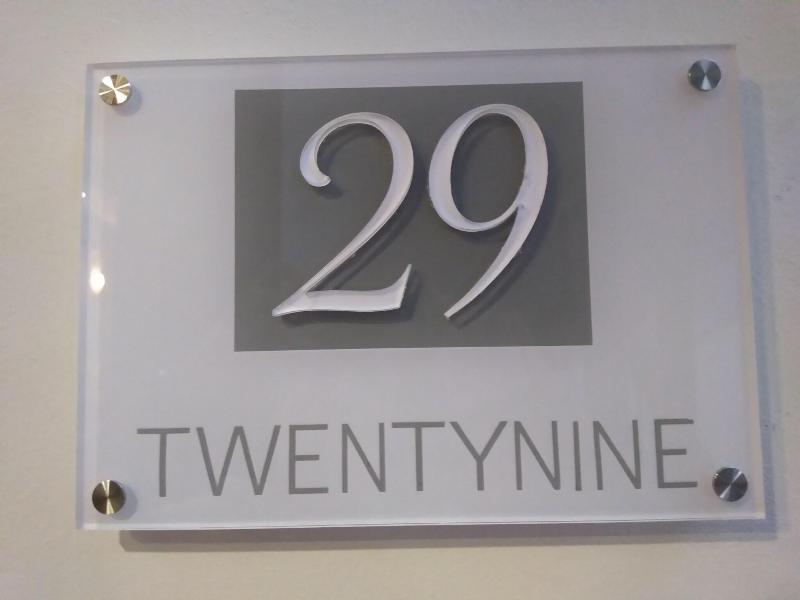 Hotel Twenty Nine - Genel